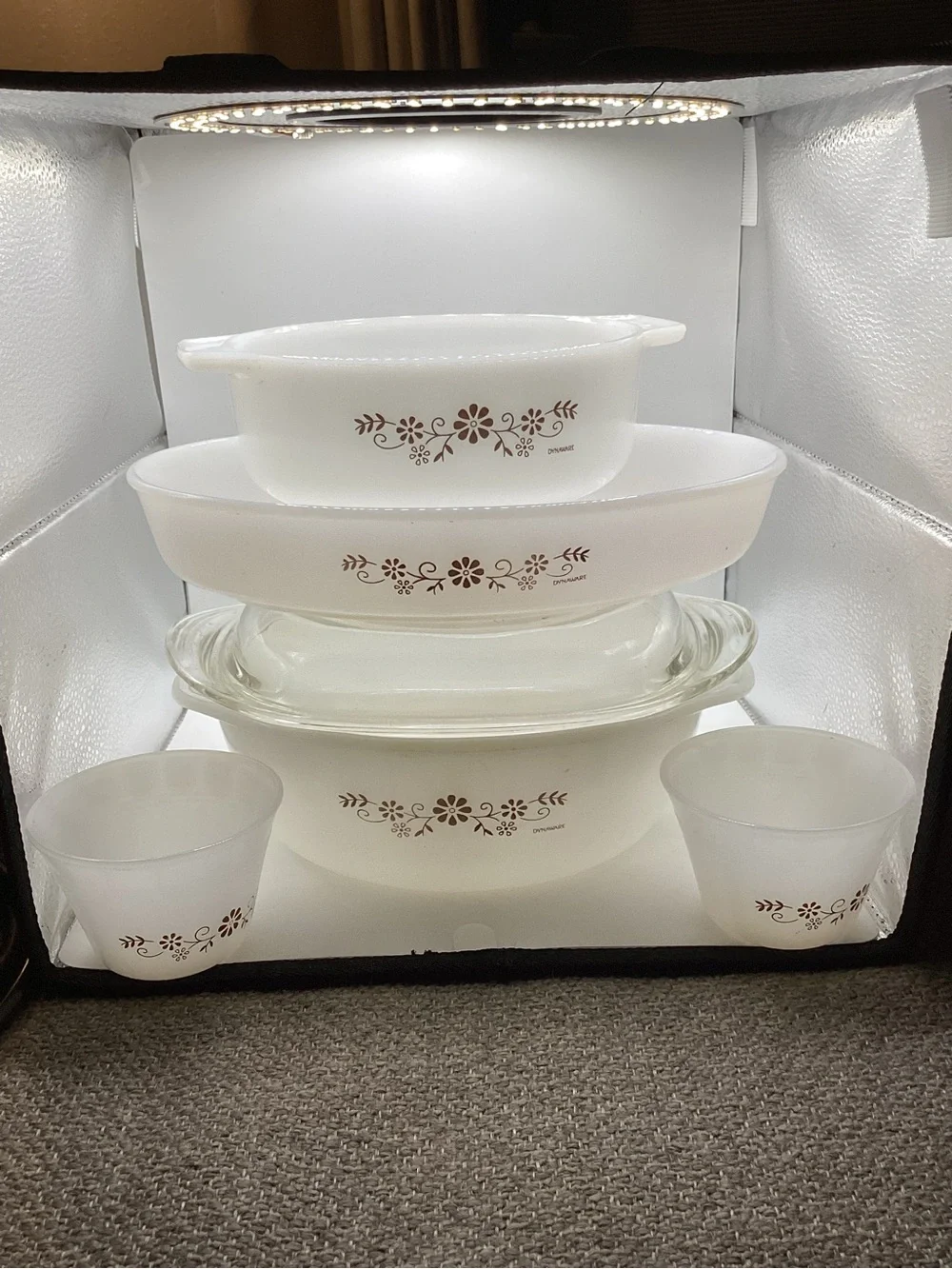 Dynaware Pyr-O-Rey (Termocrisa) brown floral pattern on Milkglass vintage
